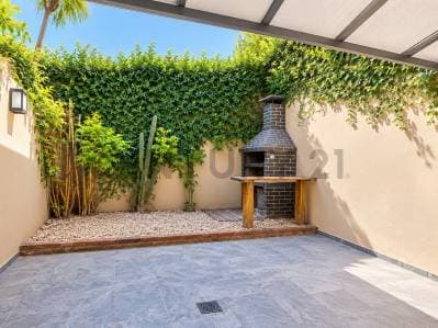 Venta Duplex 4 Ambientes Caseros Centro Cochera Patio Parrilla Apto Crédito - 5