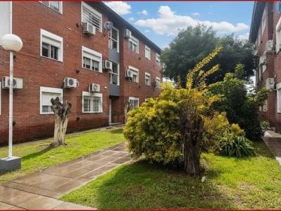 VENTA DEPARTAMENTO 4 AMBIENTES EL PALOMAR CON COHERA PLANTA BAJA - Principal