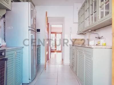Century 21 López vende amplio departamento de categoría en Ciudad de Mendoza - 3