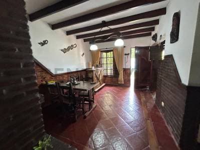 VENTA CASA VILLA BALLESTER JARDIN Y PILETA - 5