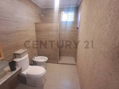 IMPONENTE CASA QUINTA en Gral. Rodriguez- acepta permuta - 5