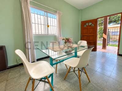 Casa 4 ambientes alquiler anual – Florida Oeste - Principal