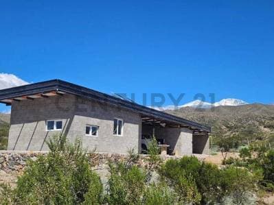 Casa en venta en Potrerillos Luján de Cuyo - Principal