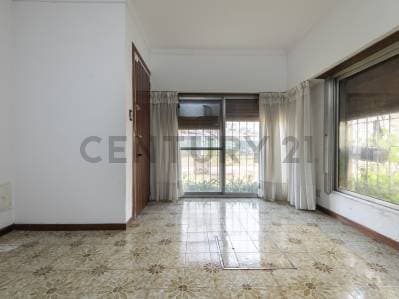 CASA EN VENTA EN CORONEL BRANDSEN - 3