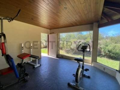 VENTA LOTE DE 1740 M2 EN AMARYLIS COUNTRY CLUB - 2