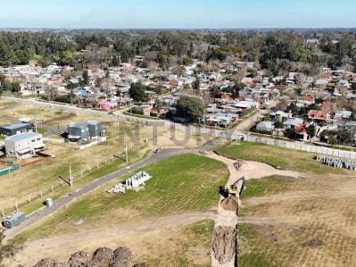 Venta terreno Barrio parque Las Casuarinas, Del Viso, Pilar - 2