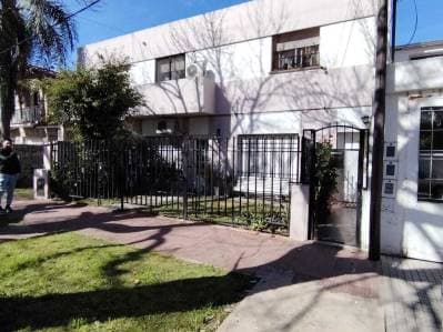 PH de 2 dormitorios en 1er piso – Barrio Alberdi, Rosario - Principal