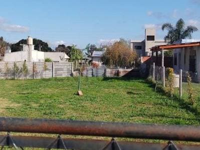 12 entre 666 y 667, Terreno en Venta , Villa Garibaldi.- - 2