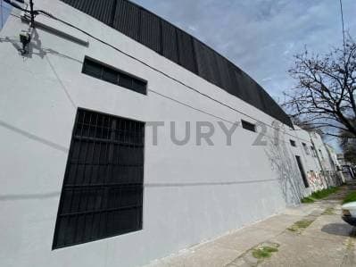 Galpon en Alquiler La Plata- calle 63 8 y 9 - 2