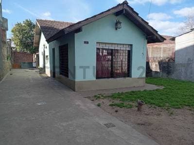 CASA 4 AMBIENTES VENTA BENAVIDEZ JARDIN PARRILLA - APTA CREDITO - 3