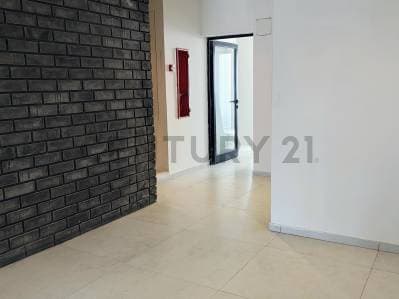 Monoambiente en venta, 7mo piso contrafrente en La Plata - 2
