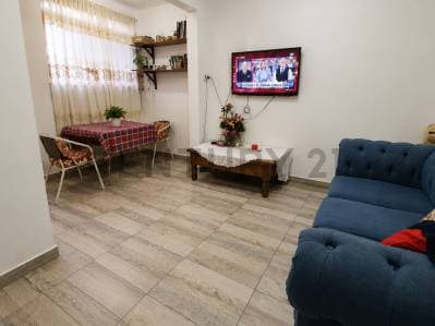 VENTA CASA 4 AMBIENTES, DOBLE PATIO Y GARAGE, EN CASEROS - 4