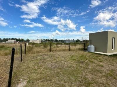 VENTA CASA 2 AMBIENTES LOS FRESNOS ARTURO SEGUI - LA PLATA - 3