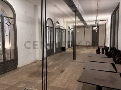 Alquiler Oficina 304 m² – Galería Güemes – Vista a San Martín y a la Galería, Edificio Histórico - Principal