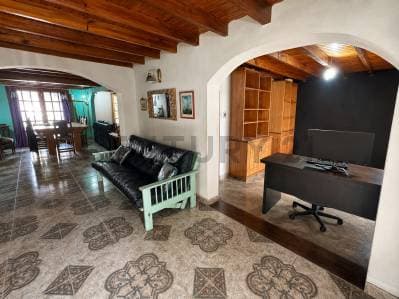 CASA 5 AMB CON PILETA EN MUÑIZ - 5