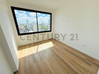 Departamento de un dormitorio en venta en La Plata - 4