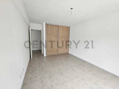 DEPARTAMENTO DE 1 DORMITORIO CON PATIO EXCLUSIVO - 2
