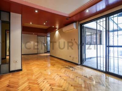VENTA-PERMUTA 4 AMBIENTES AL FRENTE SOBRE AV. DEL LIBERTADOR – BALCÓN, PARRILLA Y COCHERA - 5