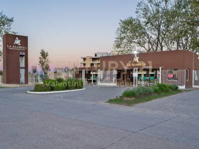 Venta de lote Barrio La Alameda, canning. - Principal