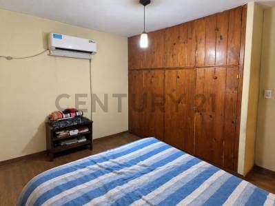 VENTA CASA A REFACCIONAR EN MORÓN - 3