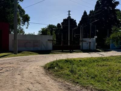 LOTE EN VENTA BARRIO LAS CALANDRIAS - 2