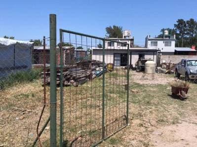 Casa en construcción en City Bell, con lote de 10x30 - 2