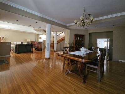EXCLUSIVA CASA 6 AMBIENTES CON DETALLES DE CATEGORIA EN VILLA BALLESTER - 2