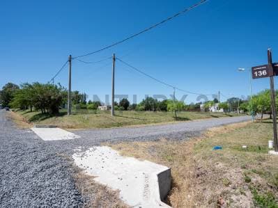 LOTE EN VENTA EN CITY BELL, 446 y 136 - 2