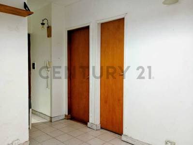 Venta de PH 3 AMBIENTES CON PATIO en Morón - 5