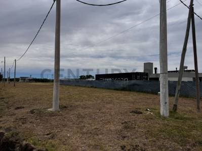 Lote a la venta en Arana en "Aires de Arana" - 2