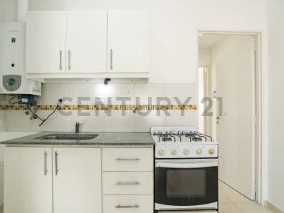 Departamento en venta de un dormitorio en La Plata - 4