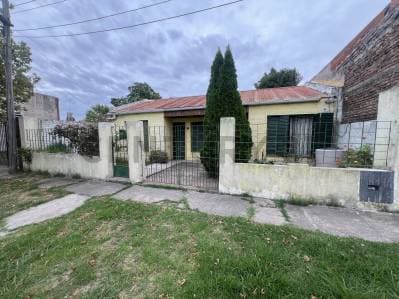Casa en venta, 2 dormitorios - Villa Elvira - La Plata - 3