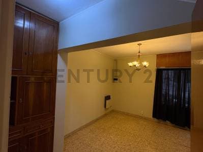 EN VENTA-CASA EN EL BARRIO BOMBAL - 2