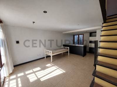 Venta PH 2 ambientes al frente en planta baja a metros del mar. Lomas de Stella Maris - 2