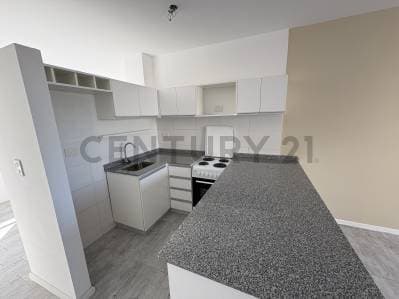 VENTA MONOAMBIENTE DIVIDIDO A ESTRENAR SAN CRISTOBAL BALCON TERRAZA APTO CREDITO Y PROFESIONAL AMENI - 3