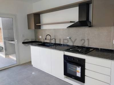 Casa en venta Barrio San Pablo, Pilar. 5 ambientes con pileta. Acepta financiación. - 3
