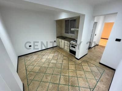VENTA PH DE 2 AMBIENTES EN PLANTA BAJA CON PATIO EN LANUS OESTE - 5