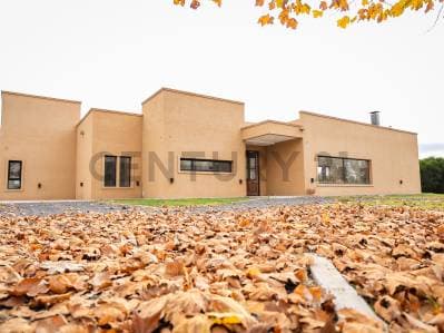CASA EN VENTA EN AREA 60 - 5