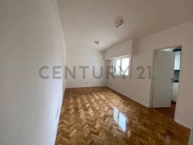 Venta de monoambiente reciclado a nuevo en Caballito - 5