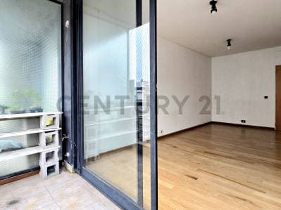 VENTA DEPARTAMENTO 2 AMBIENTES EN PARQUE CENTENARIO CON BALCON, COCHERA Y AMENITIES - Principal