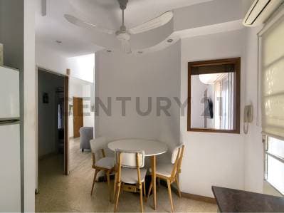 Ph de dos dormitorios y dos patios en Venta - 2