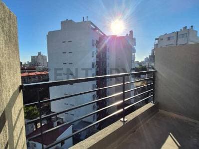 EN VENTA MONOAMBIENTE CON BALCÓN A ESTRENAR. LISTO PARA ESCRITURAR. APTO CRÉDITO. - Principal