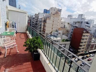 VENTA DE DEPARTAMENTO 3 AMBIENTES RECICLADO EN CENTRO - 5
