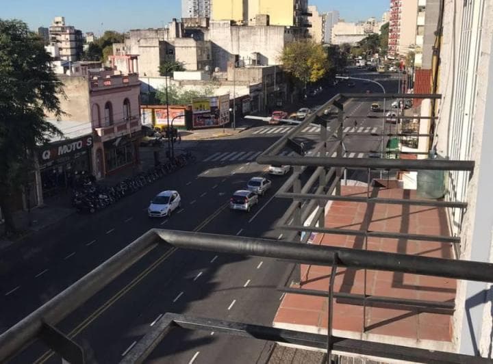 2 Amb Al Frente con Balcon Terraza - 2