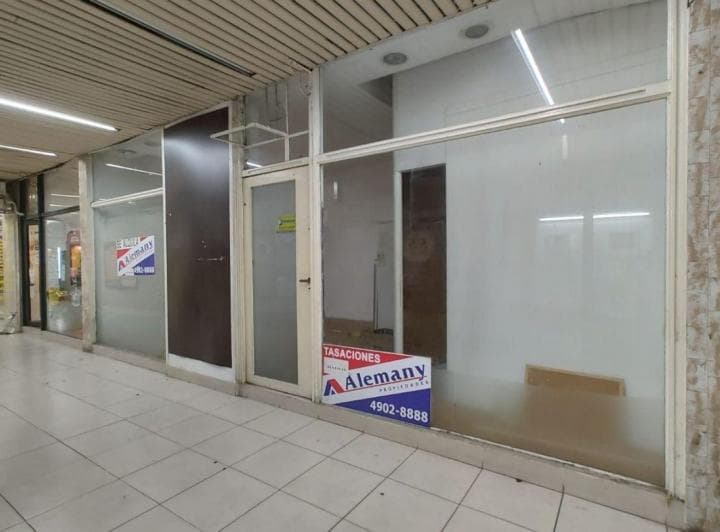 Alquiler / Local en Galeria / Caballito / Av La Plata y Rivadavia - 3