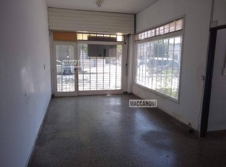 Local. | Pizarro Al 5300 - 5