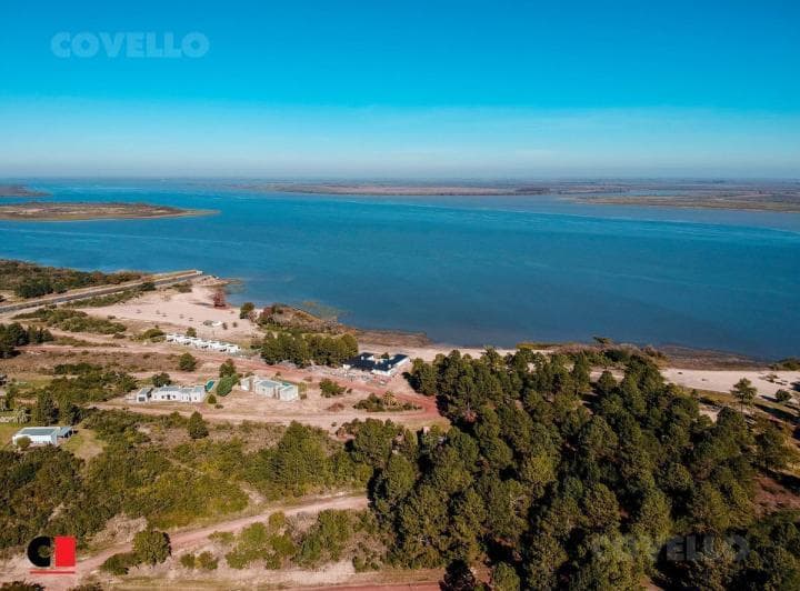 Terreno en Venta Barrio Privado en Carmelo, Médanos de Punta Gorda Casa Chic. - 2