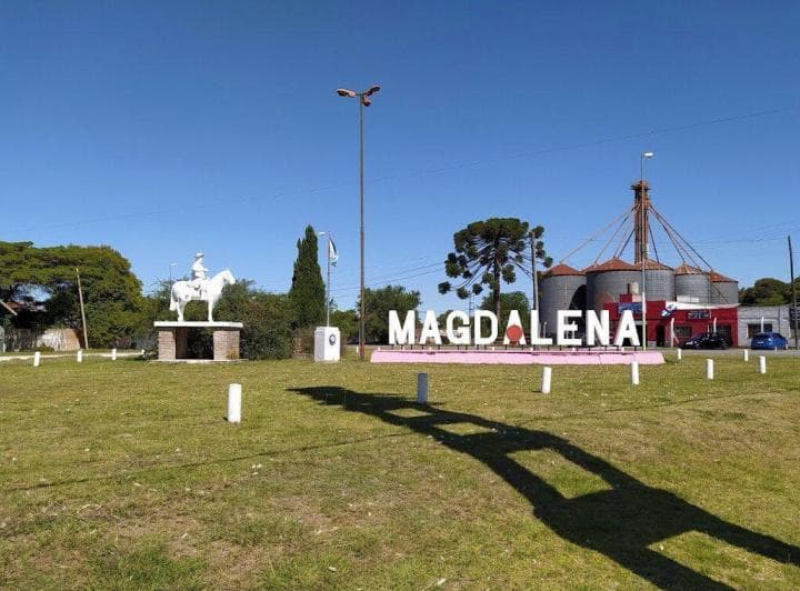 Lote. | Calle San Martin y Junin - 2
