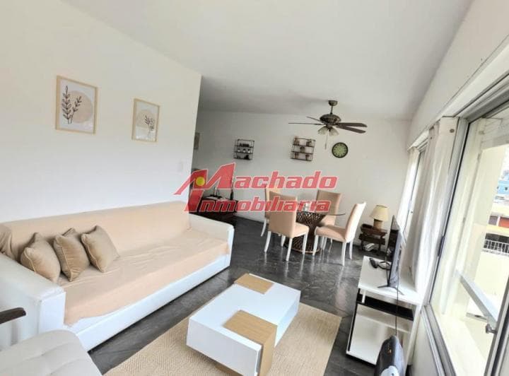 Apartamento en Venta de Dos Dorm. en Punta del Este - 2