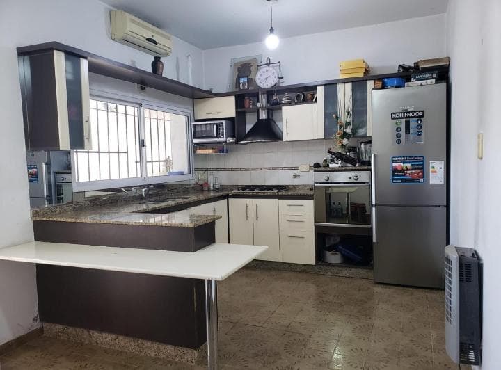 Casa Tres Dorm. Venta Ituzaingo Norte - 4